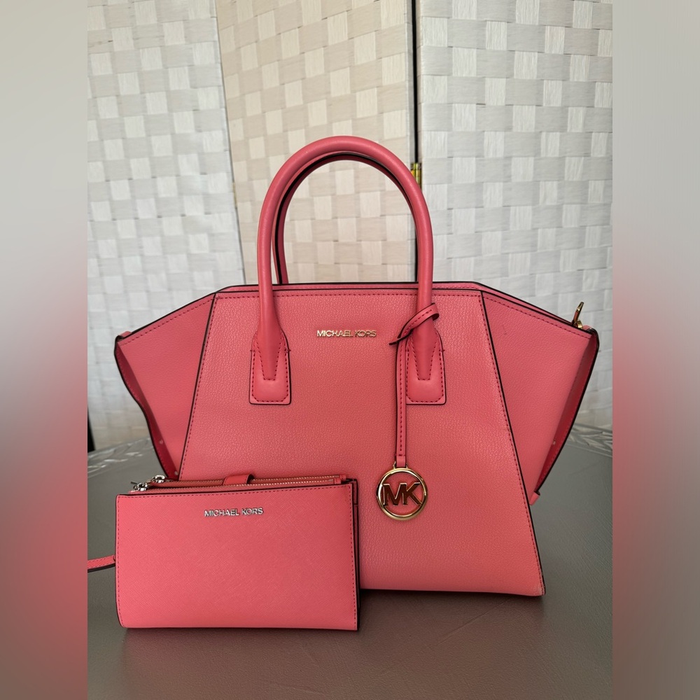 Michael Kors Satchel Crossbody Handbag + matching Wallet